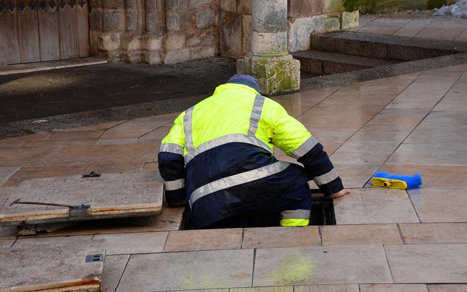 pompe déboucheur canalisation Osny